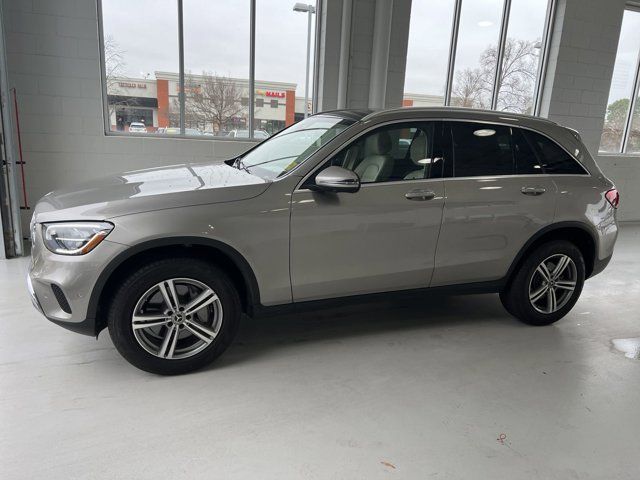 2022 Mercedes-Benz GLC 300