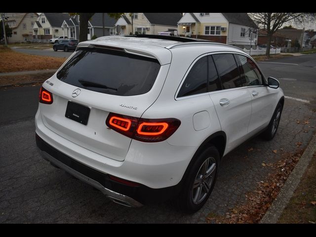 2022 Mercedes-Benz GLC 300