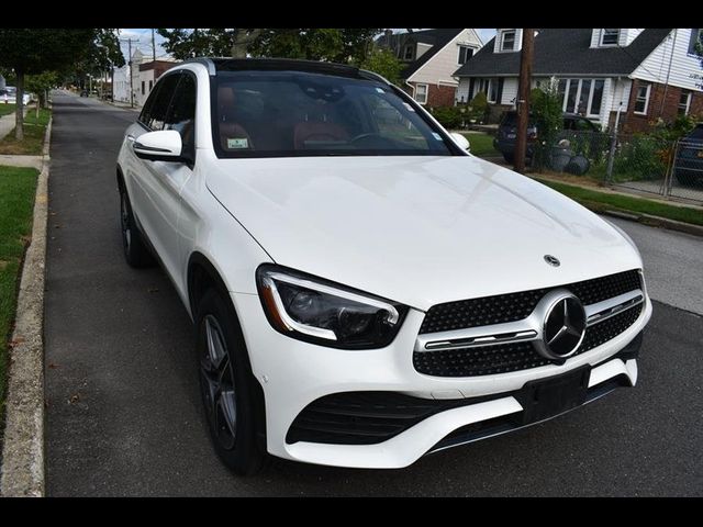 2022 Mercedes-Benz GLC 300