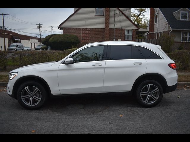 2022 Mercedes-Benz GLC 300