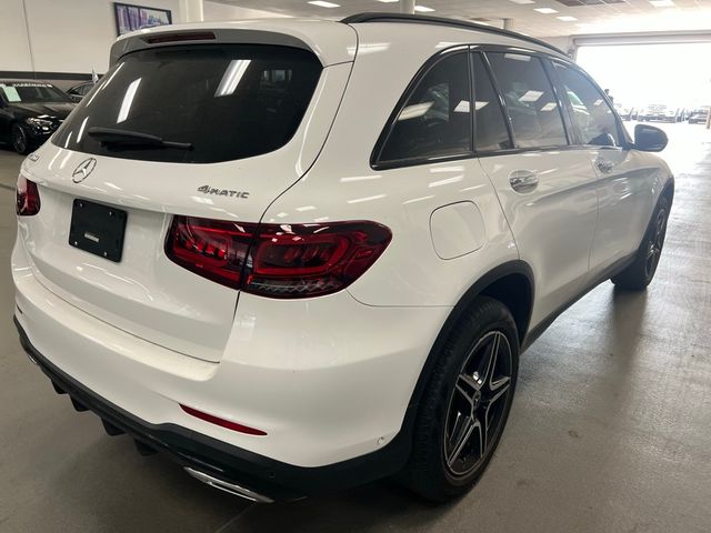 2022 Mercedes-Benz GLC 300