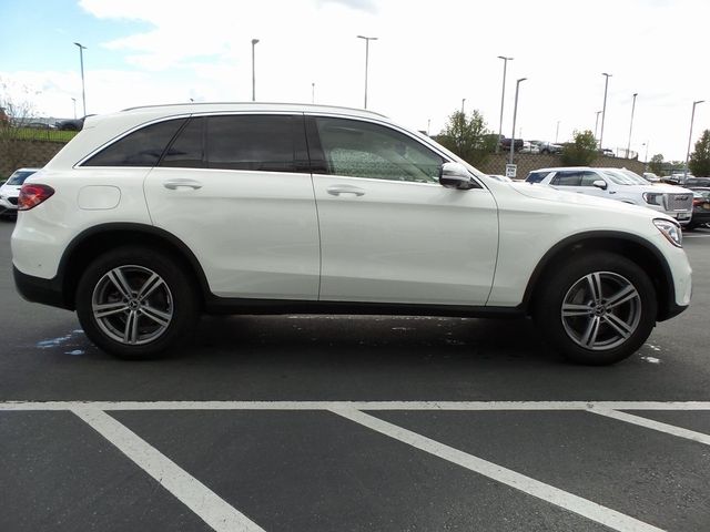 2022 Mercedes-Benz GLC 300