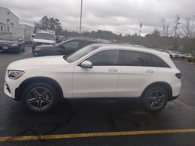 2022 Mercedes-Benz GLC 300
