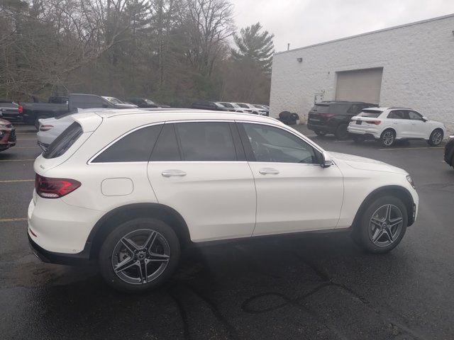 2022 Mercedes-Benz GLC 300