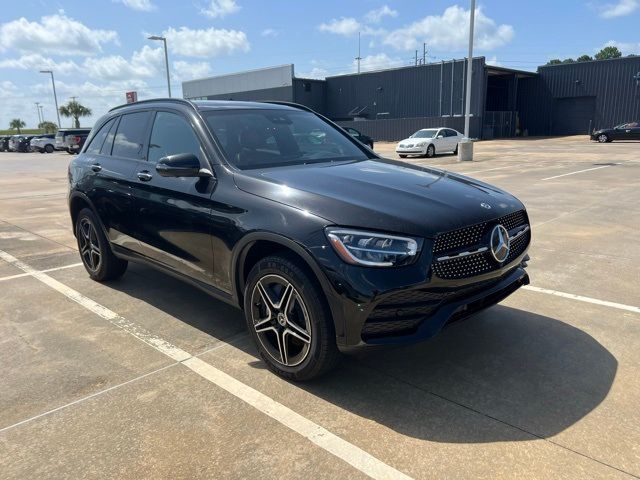 2022 Mercedes-Benz GLC 300