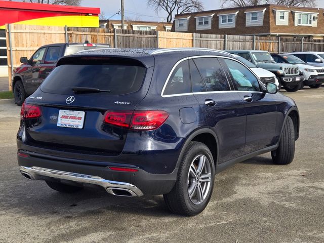 2022 Mercedes-Benz GLC 300