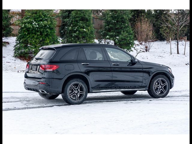 2022 Mercedes-Benz GLC 300