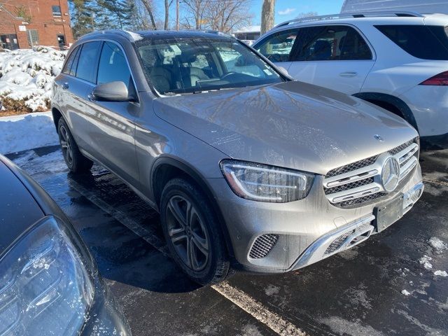 2022 Mercedes-Benz GLC 300