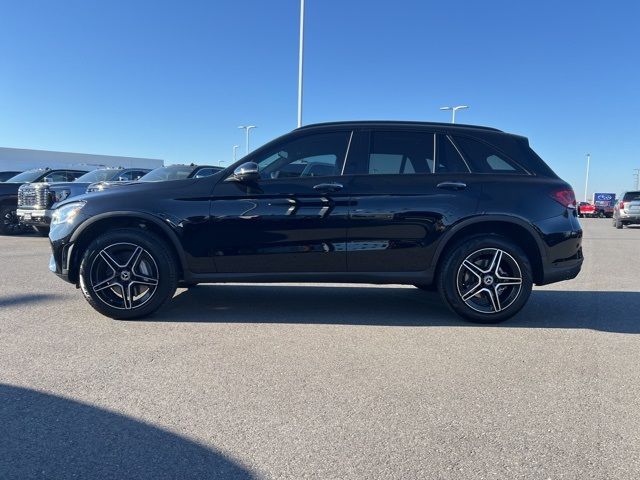 2022 Mercedes-Benz GLC 300