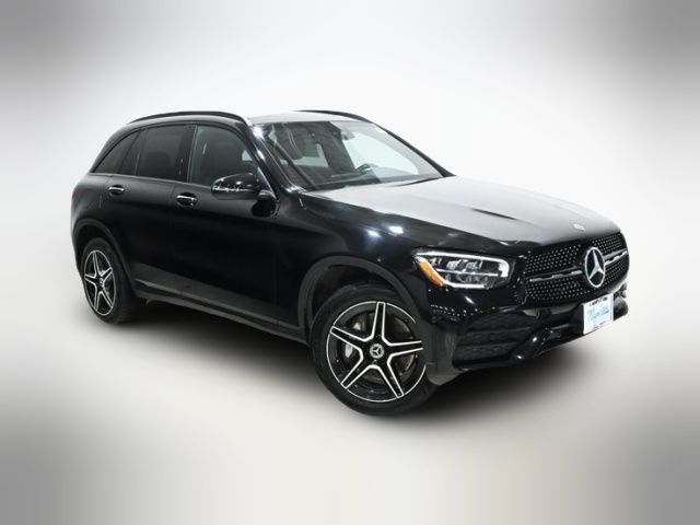 2022 Mercedes-Benz GLC 300