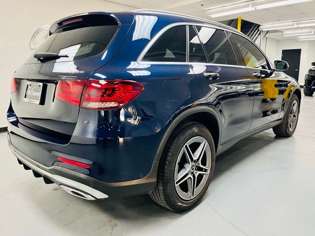 2022 Mercedes-Benz GLC 300