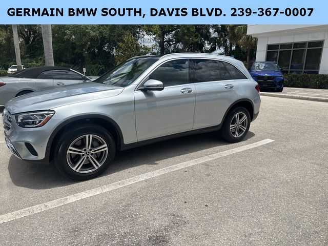 2022 Mercedes-Benz GLC 300