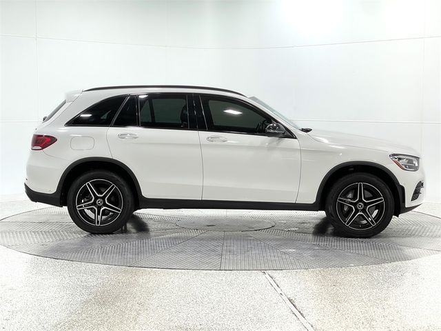 2022 Mercedes-Benz GLC 300