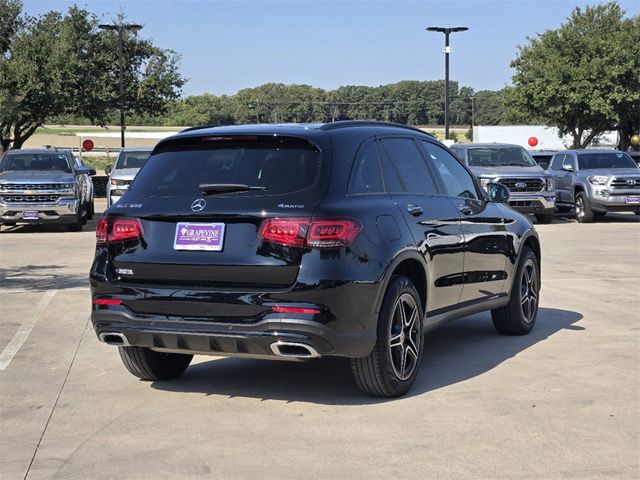 2022 Mercedes-Benz GLC 300