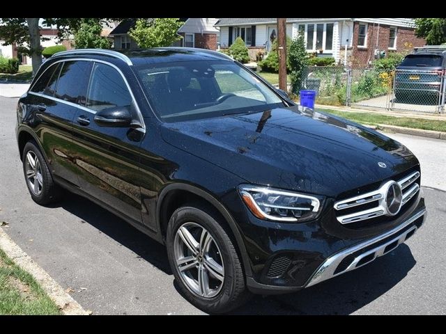 2022 Mercedes-Benz GLC 300