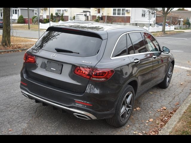 2022 Mercedes-Benz GLC 300