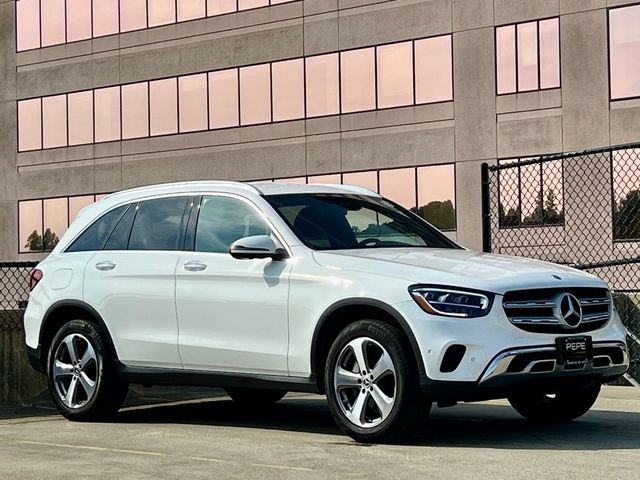 2022 Mercedes-Benz GLC 300