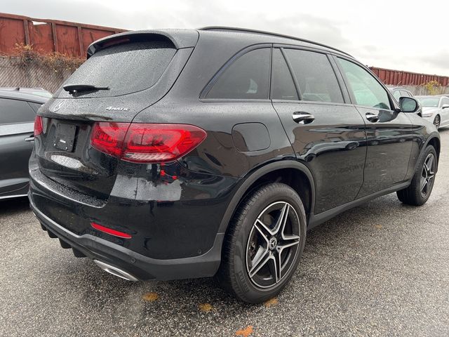 2022 Mercedes-Benz GLC 300