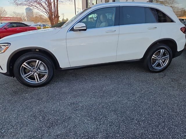 2022 Mercedes-Benz GLC 300