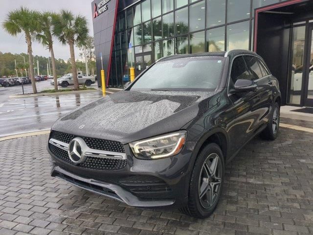 2022 Mercedes-Benz GLC 300