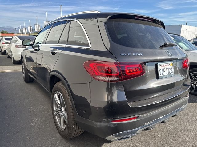 2022 Mercedes-Benz GLC 300