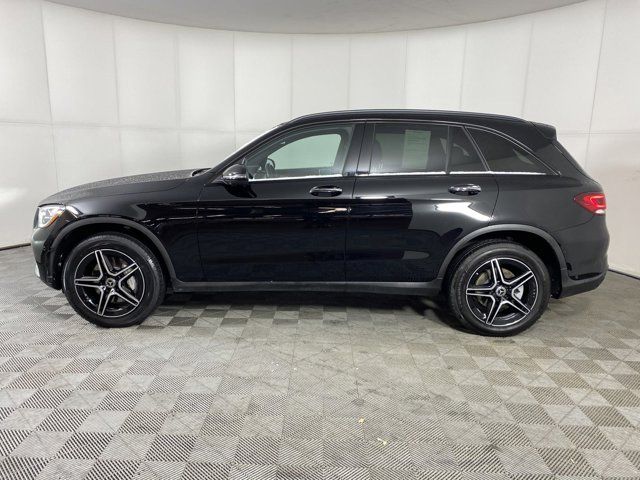 2022 Mercedes-Benz GLC 300