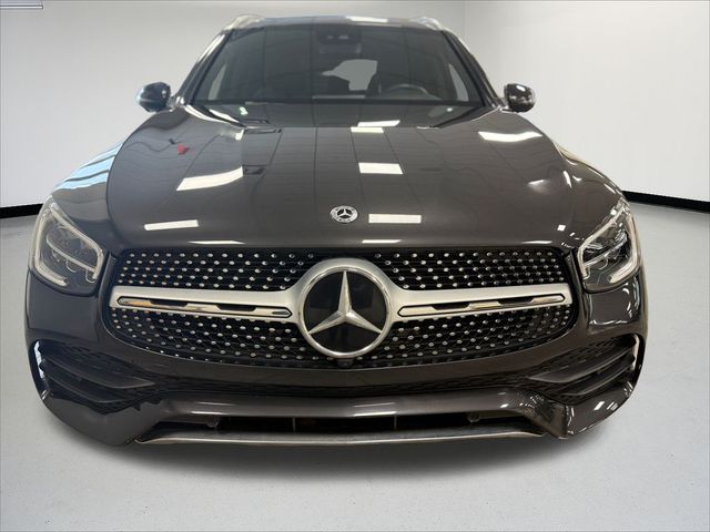 2022 Mercedes-Benz GLC 300