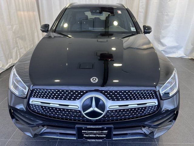 2022 Mercedes-Benz GLC 300