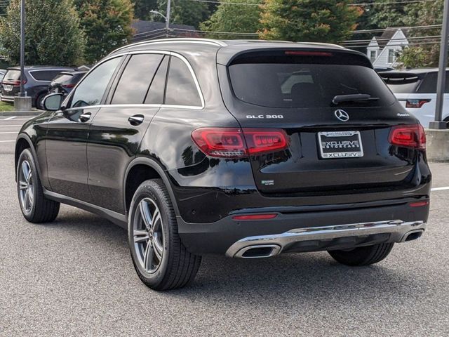 2022 Mercedes-Benz GLC 300