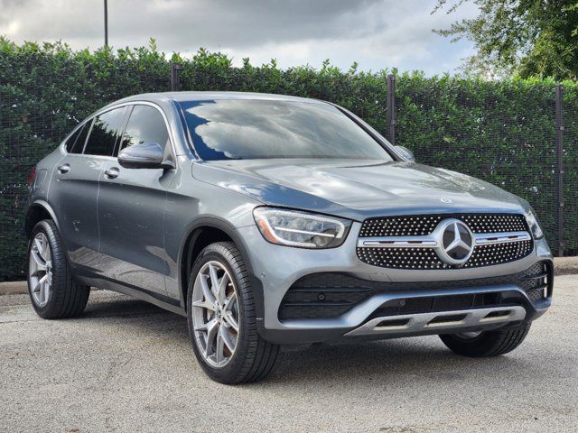 2022 Mercedes-Benz GLC 300