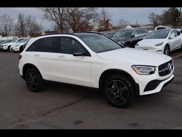 2022 Mercedes-Benz GLC 300