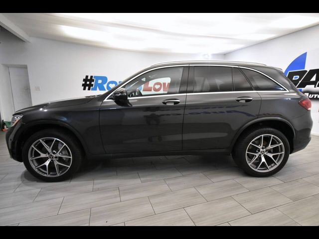 2022 Mercedes-Benz GLC 300