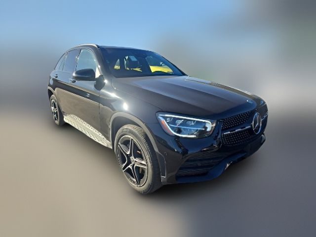 2022 Mercedes-Benz GLC 300