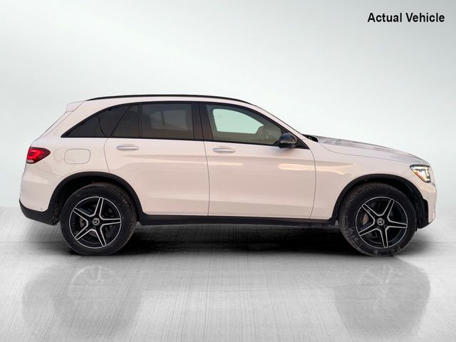 2022 Mercedes-Benz GLC 300