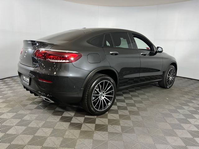 2022 Mercedes-Benz GLC 300