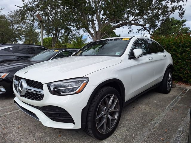 2022 Mercedes-Benz GLC 300