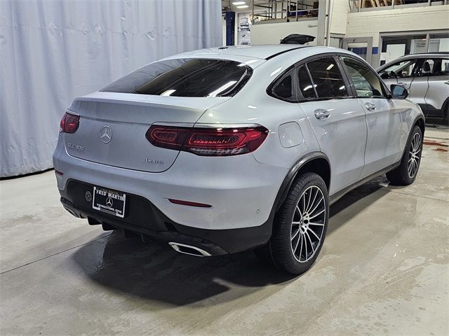 2022 Mercedes-Benz GLC 300