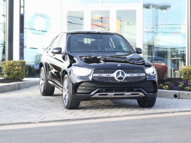 2022 Mercedes-Benz GLC 300