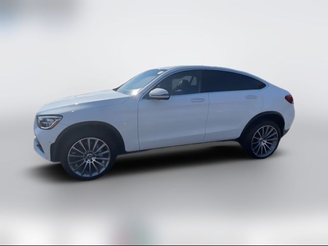 2022 Mercedes-Benz GLC 300