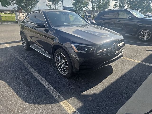 2022 Mercedes-Benz GLC 300