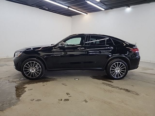 2022 Mercedes-Benz GLC 300