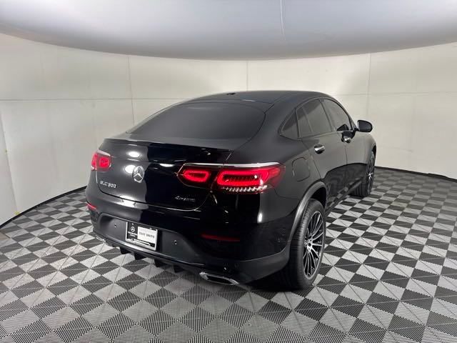 2022 Mercedes-Benz GLC 300