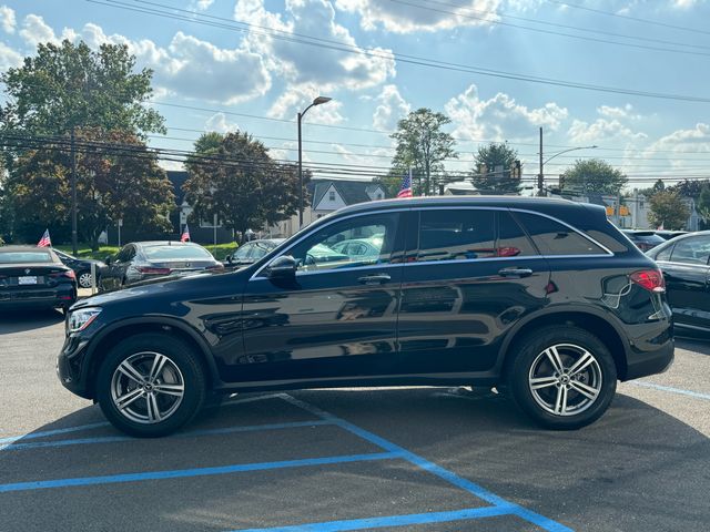 2022 Mercedes-Benz GLC 300