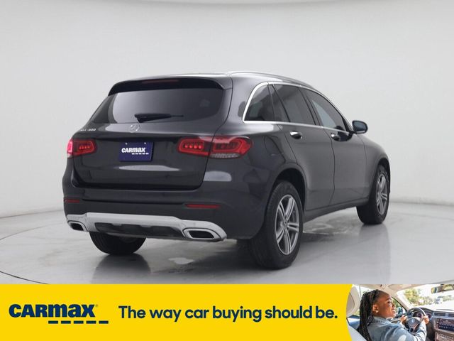 2022 Mercedes-Benz GLC 300