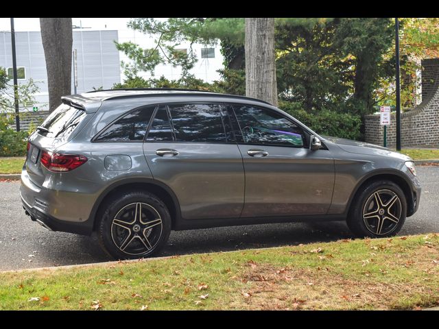 2022 Mercedes-Benz GLC 300