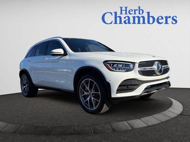 2022 Mercedes-Benz GLC 300