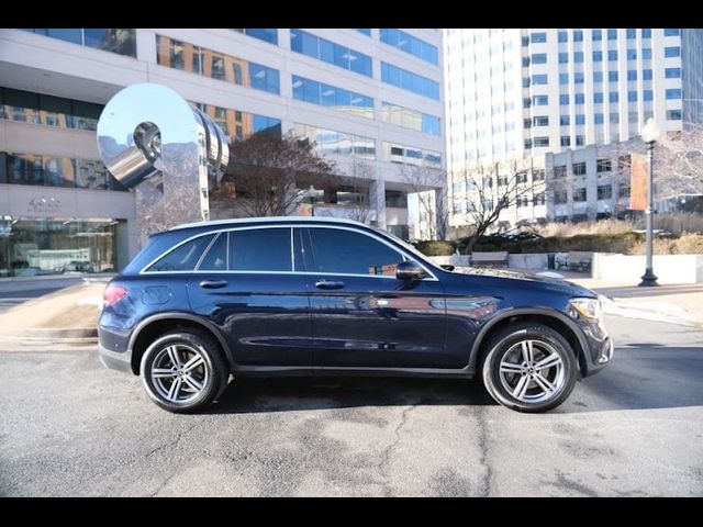 2022 Mercedes-Benz GLC 300