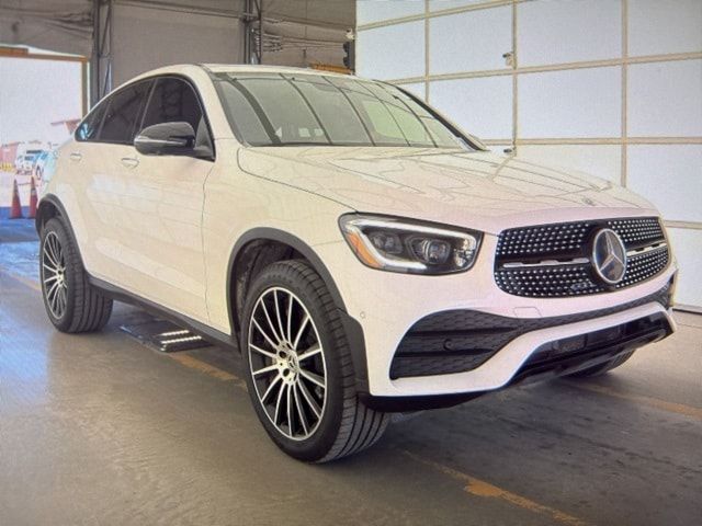 2022 Mercedes-Benz GLC 300