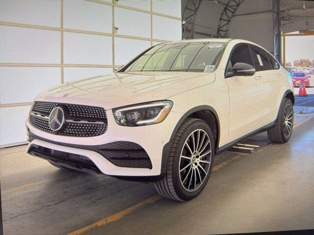 2022 Mercedes-Benz GLC 300