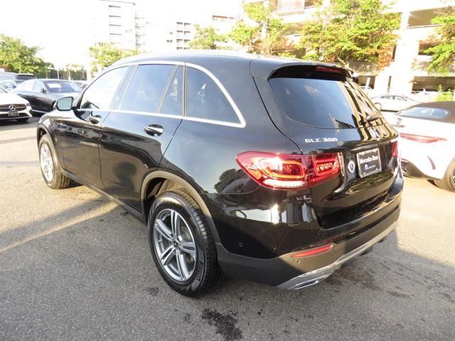 2022 Mercedes-Benz GLC 300
